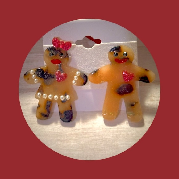 Gingerbread Couple Earrings - Picture 1 of 2